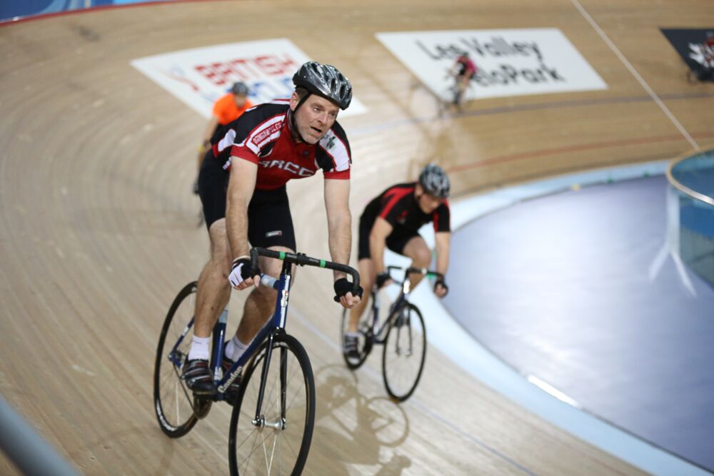 indoor cycling race